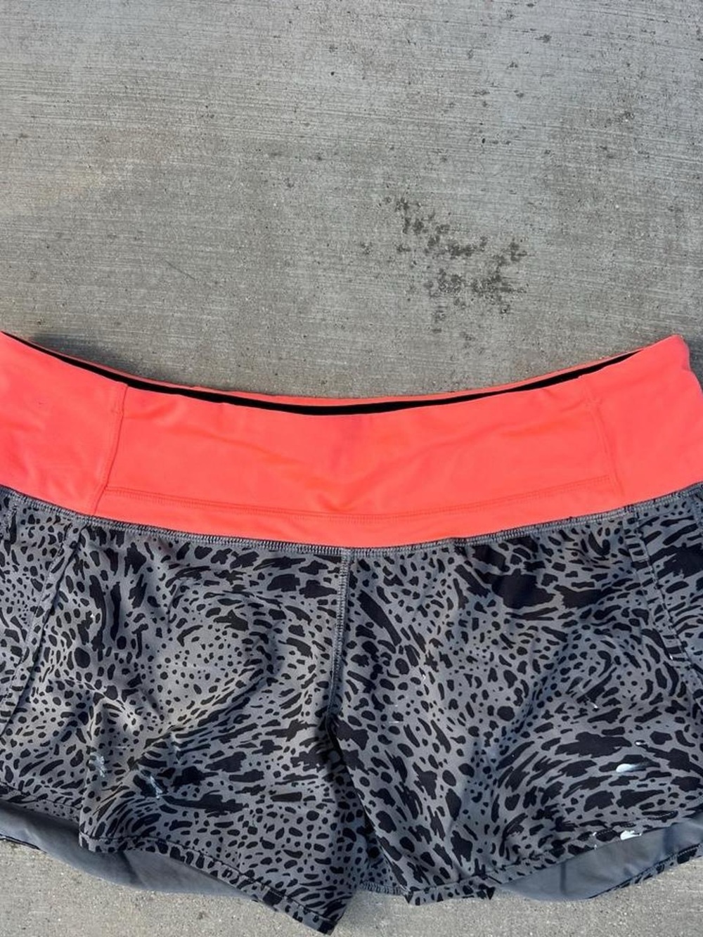 Lululemon | Run Times Animal Print Neon Orange Gray Mid Rise Running Shorts 8
